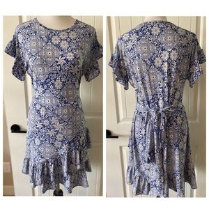 Women’s Ties Waisted Dress